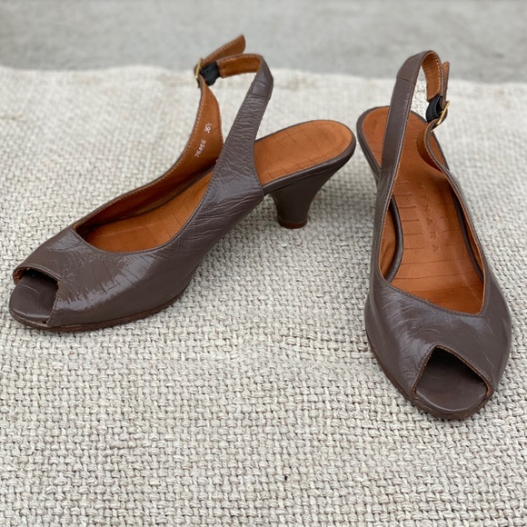 Chie Mihara open toe kitten heel pumps - Picture 8 of 13